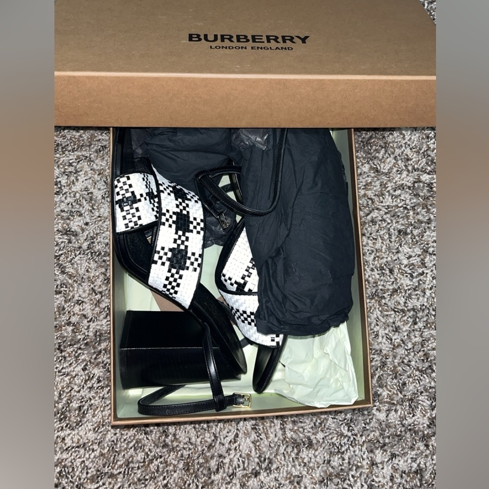 Burberry Sandal Heels (black & white)